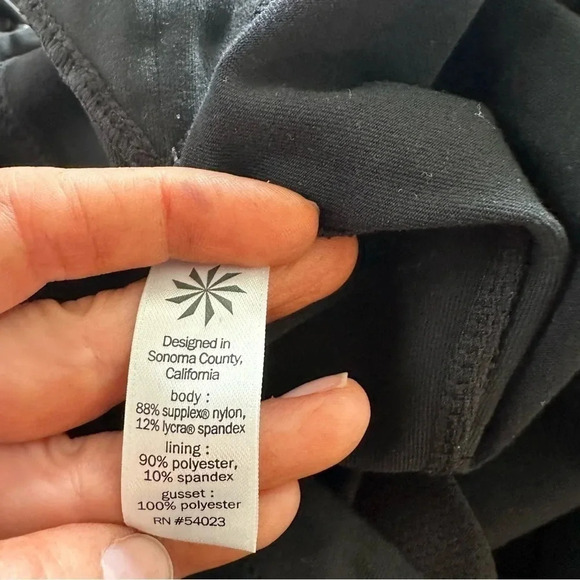 Athleta Black Zipper Front Tie Mini Skort Size XS GUC - Picture 8 of 9